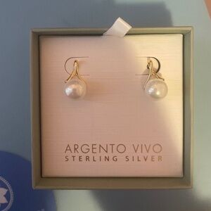Argento Vivo Pearl Earrings